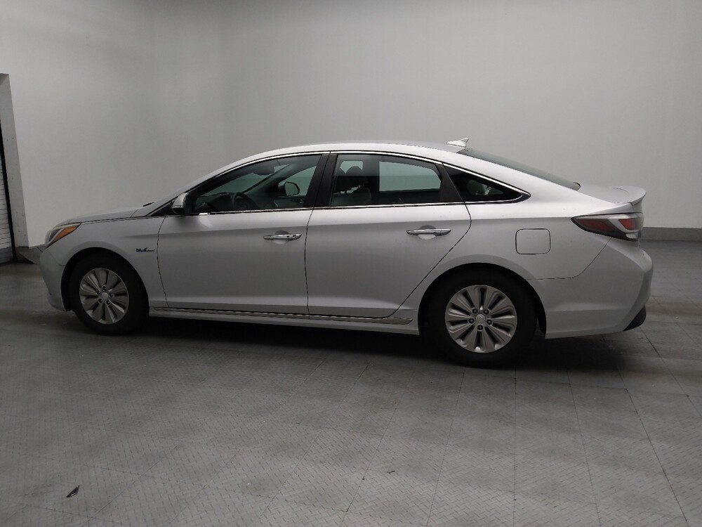 2016 Hyundai Sonata in Marietta, GA 30062 - 18097603 3