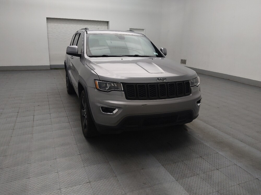 2017 Jeep Grand Cherokee in Union City, GA 30291 - 18097614 13