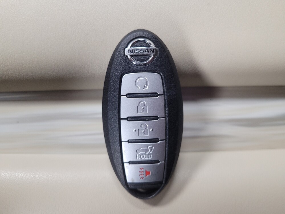 2017 Nissan Murano in Duluth, GA 30096 - 18097615 32