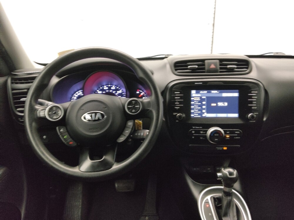 2019 Kia Soul in Conyers, GA 30094 - 18097619 22