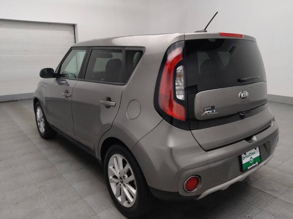 2019 Kia Soul in Conyers, GA 30094 - 18097619 5