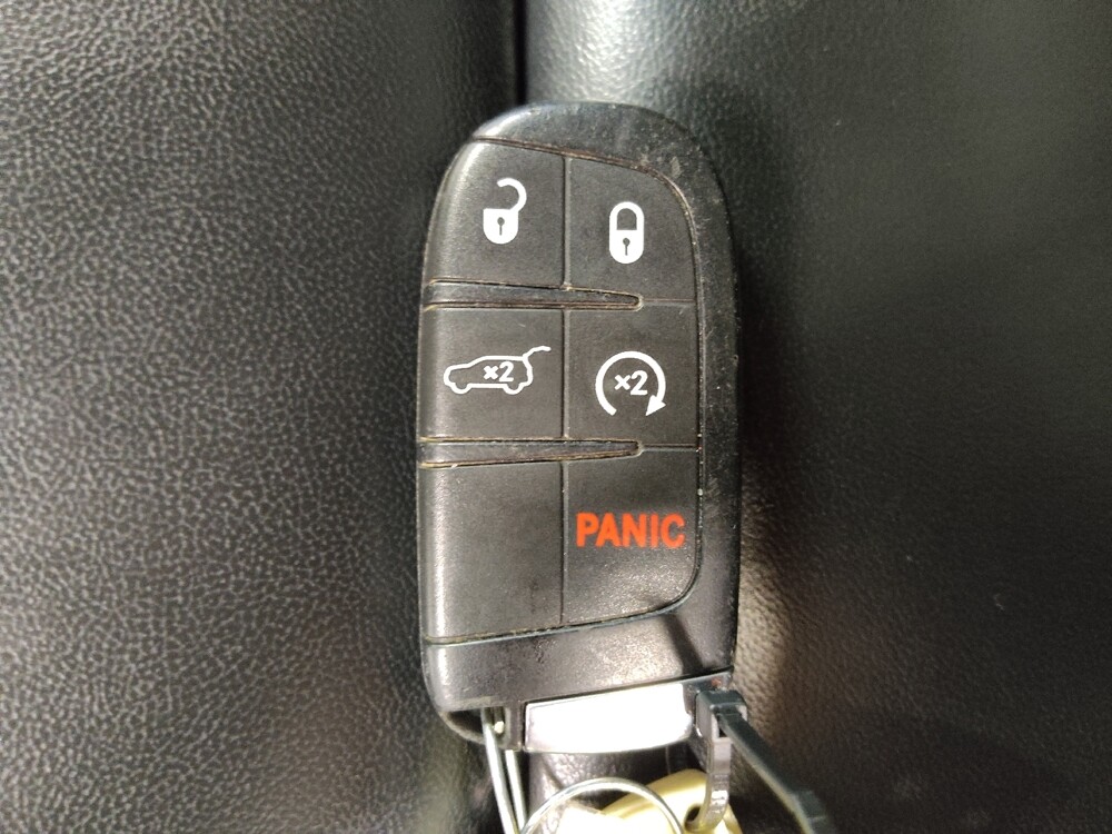 2018 Jeep Grand Cherokee in Tulsa, OK 74145 - 18097623 32