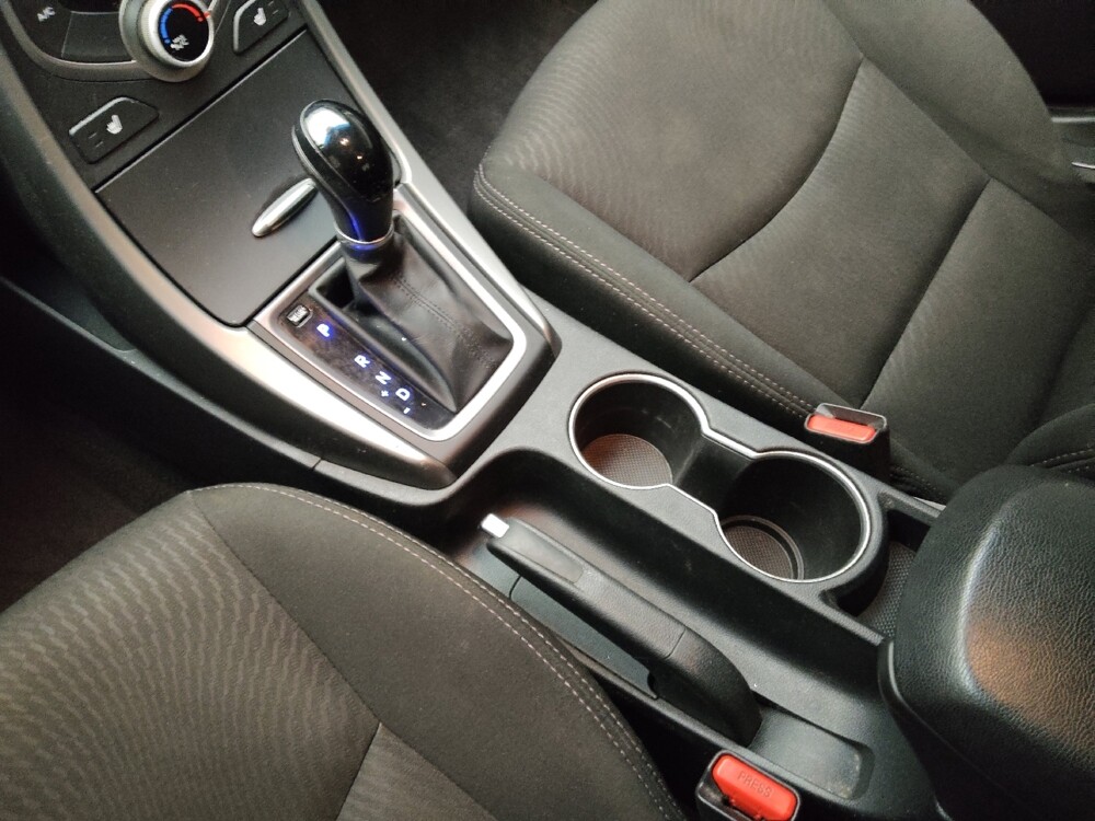 2016 Hyundai Elantra in Ft Wayne, IN 46805 - 18097625 26