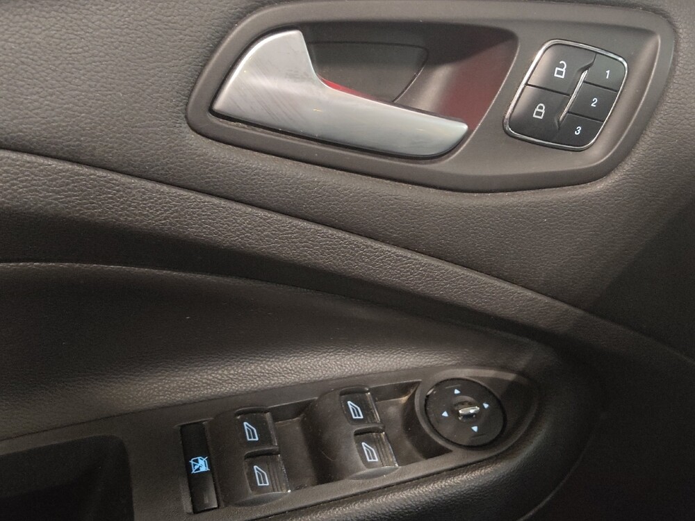 2014 Ford Escape in Tulsa, OK 74145 - 18097626 27