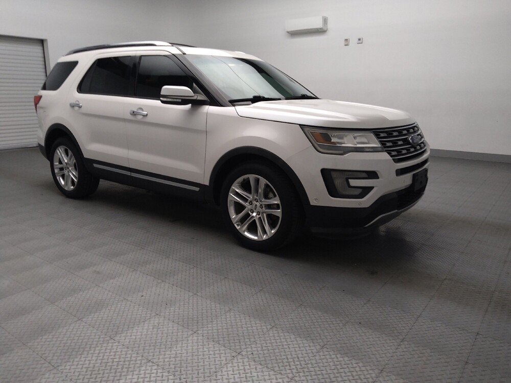 2017 Ford Explorer in El Paso, TX 79907 - 18097627 13