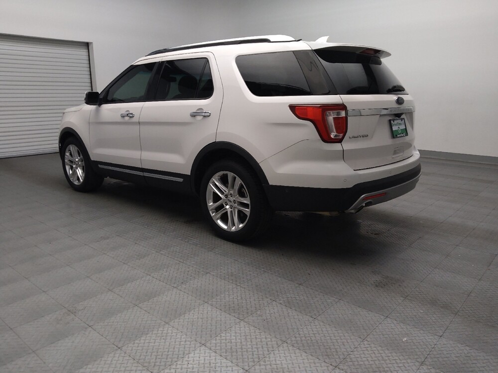 2017 Ford Explorer in El Paso, TX 79907 - 18097627 5