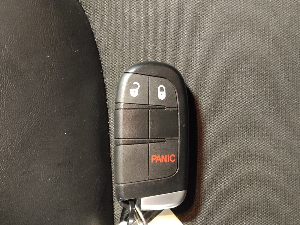 2020 Jeep Cherokee in Lewisville, TX 75067 - 18097628 32