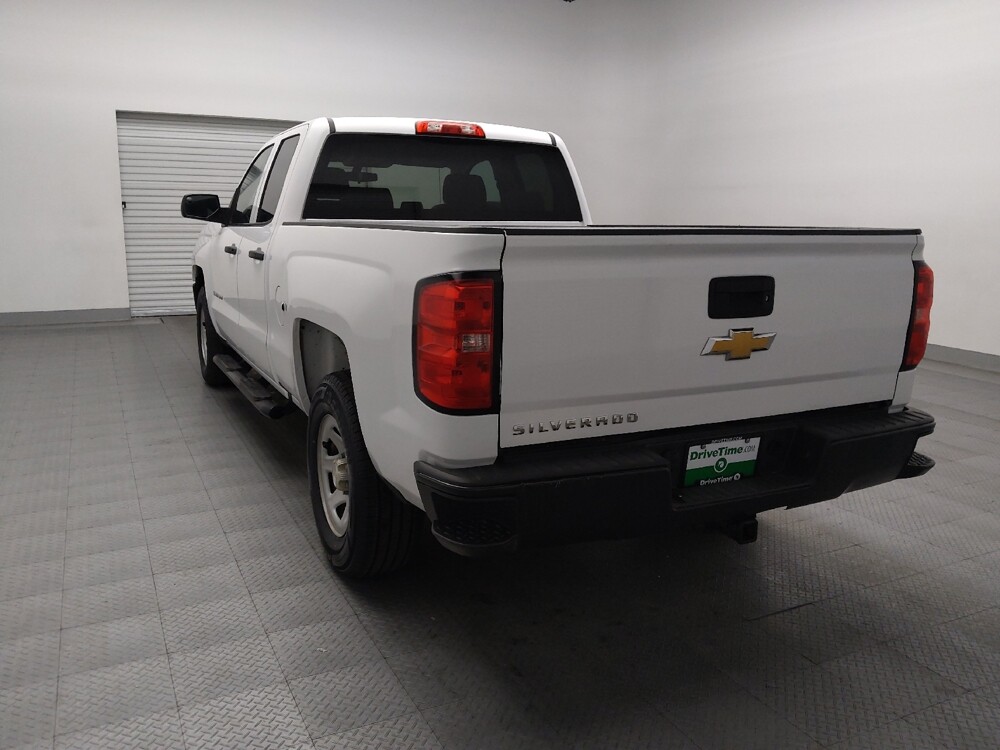 2019 Chevrolet Silverado 1500 in Temple, TX 76502 - 18097630 5