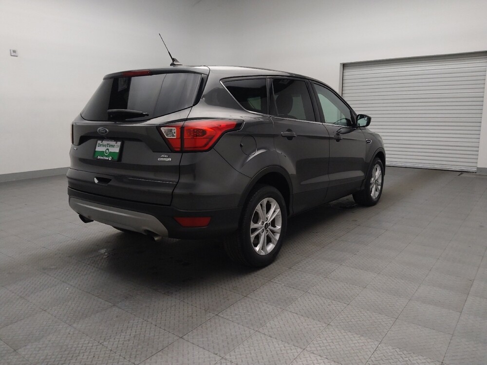 2019 Ford Escape in Temple, TX 76502 - 18097636 9
