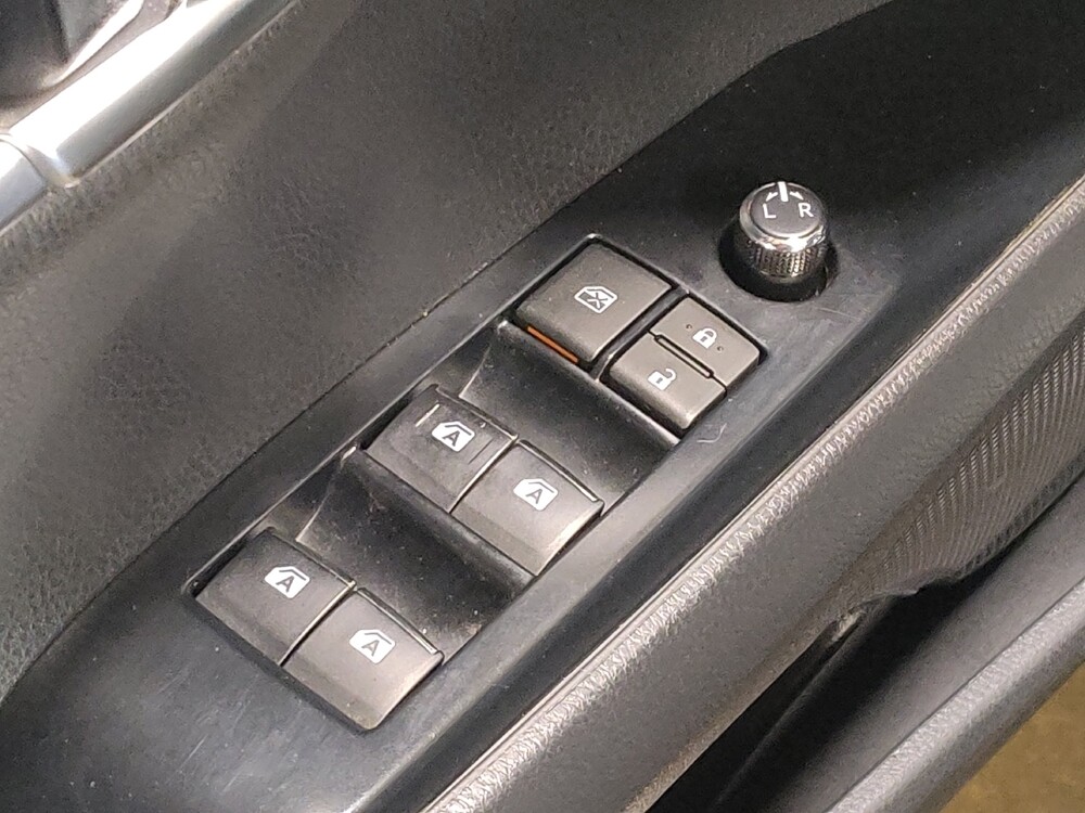 2019 Toyota Camry in Tyler, TX 75701 - 18097637 27