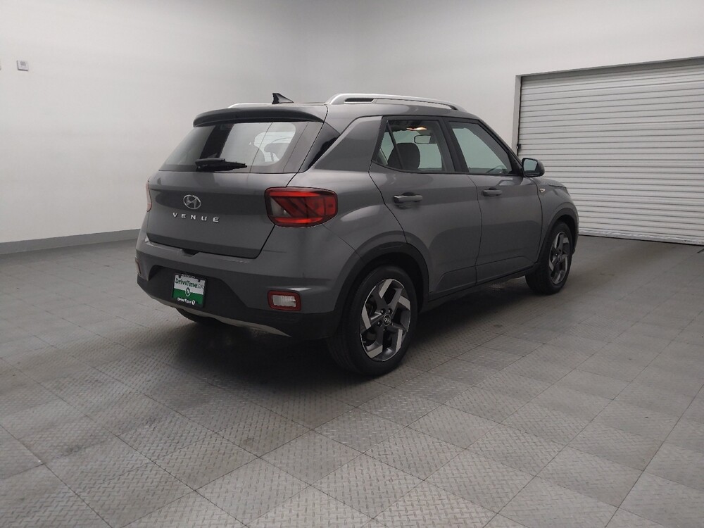2021 Hyundai Venue in Temple, TX 76502 - 18097638 9