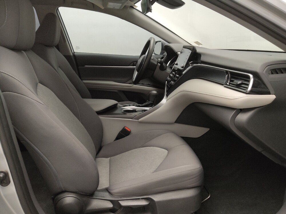2022 Toyota Camry in Fort Worth, TX 76116 - 18097639 21