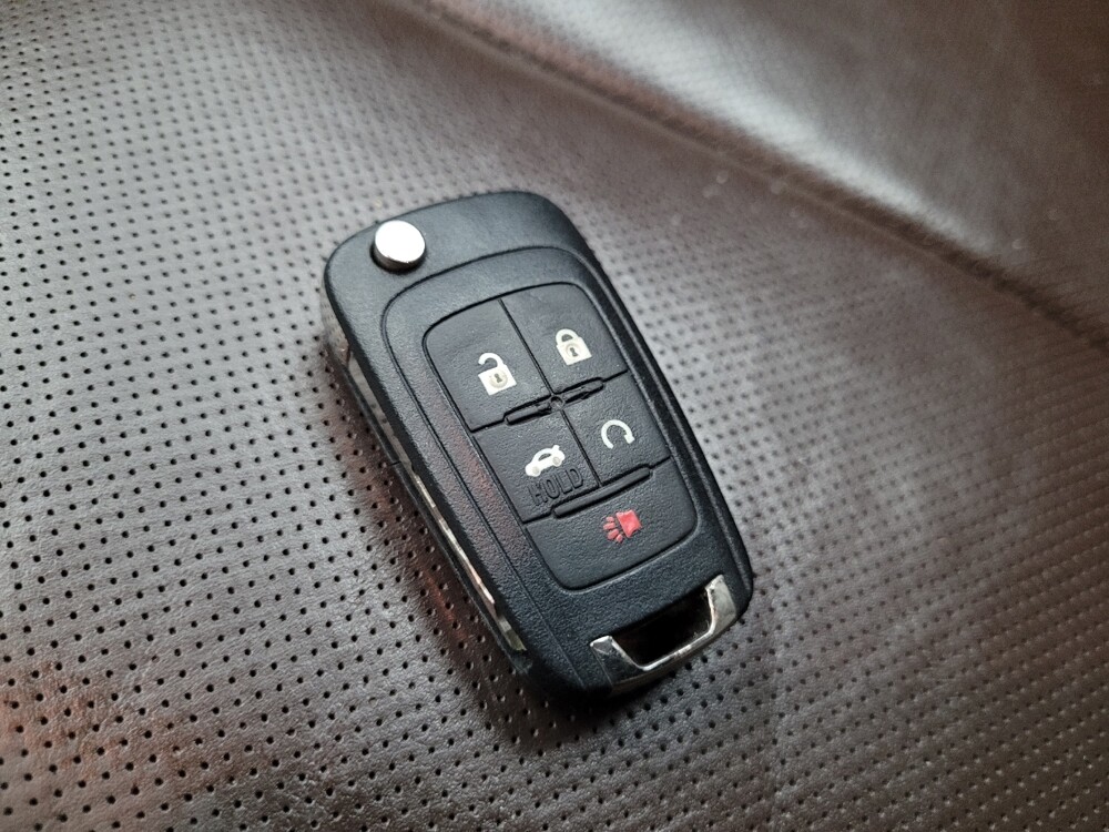 2015 Chevrolet Equinox in Chandler, AZ 85225 - 18097643 32