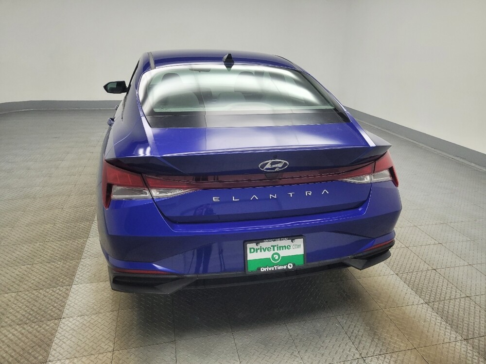 2021 Hyundai Elantra in Indianapolis, IN 46219 - 18097646 6