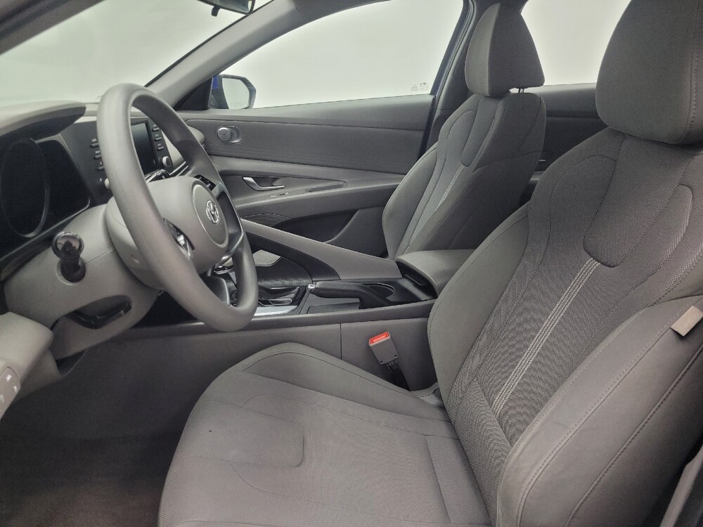 2021 Hyundai Elantra in Indianapolis, IN 46219 - 18097646 17