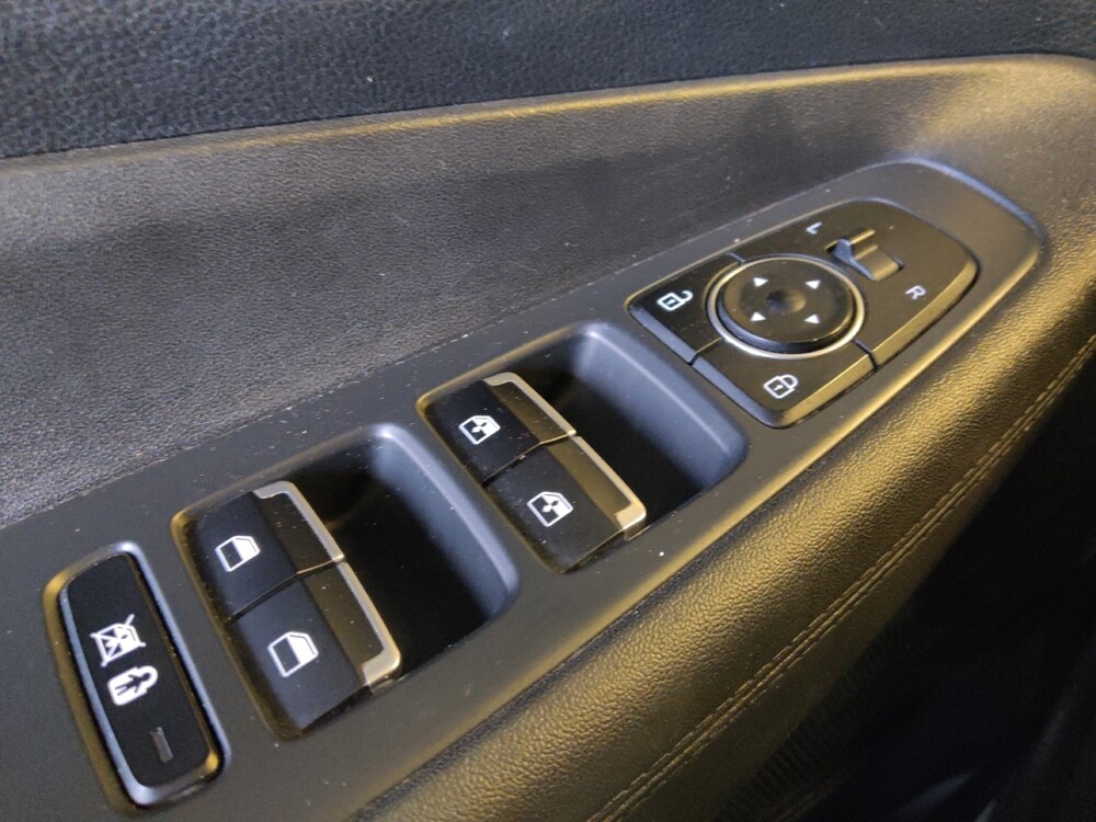 2020 Hyundai Santa Fe in Glendale, AZ 85301 - 18097650 27