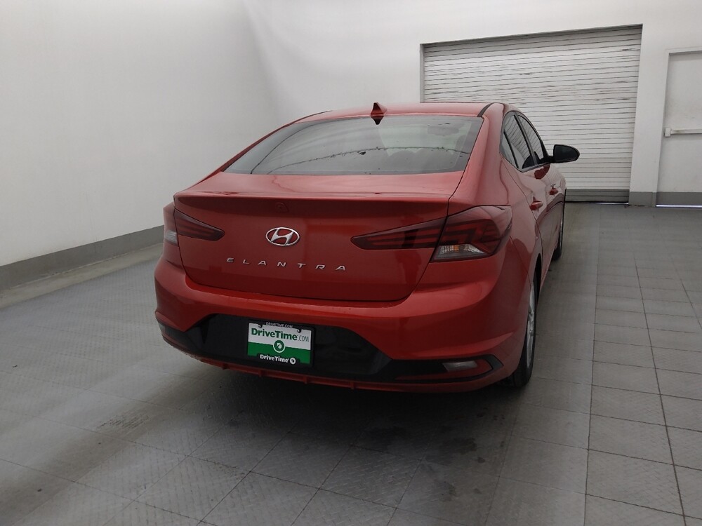 2020 Hyundai Elantra in Charleston, SC 29414 - 18097654 7