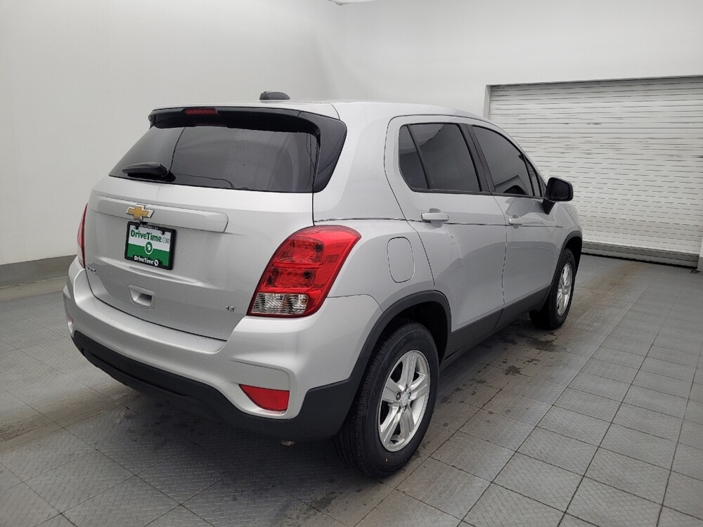 2019 Chevrolet Trax in Charleston, SC 29414 - 18097656 9