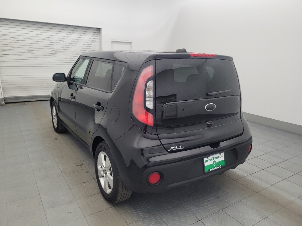 2019 Kia Soul in Charleston, SC 29414 - 18097657 5