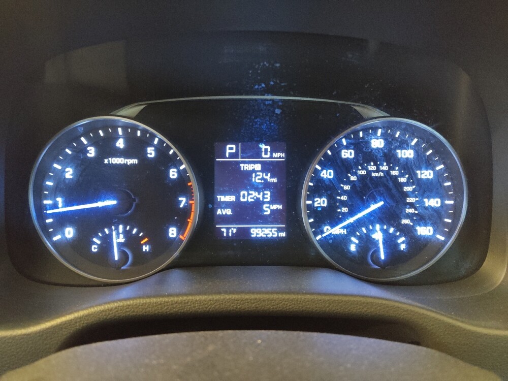 2017 Hyundai Elantra in Tallahassee, FL 32304 - 18097659 23