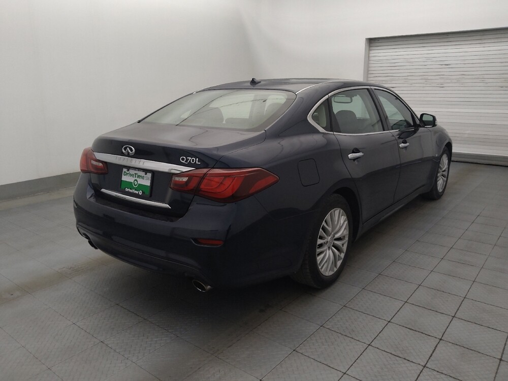 2018 INFINITI Q70 in Tallahassee, FL 32304 - 18097662 9