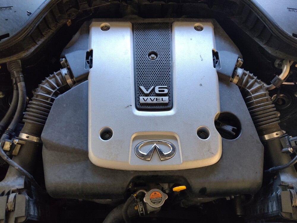 2018 INFINITI Q70 in Tallahassee, FL 32304 - 18097662 30