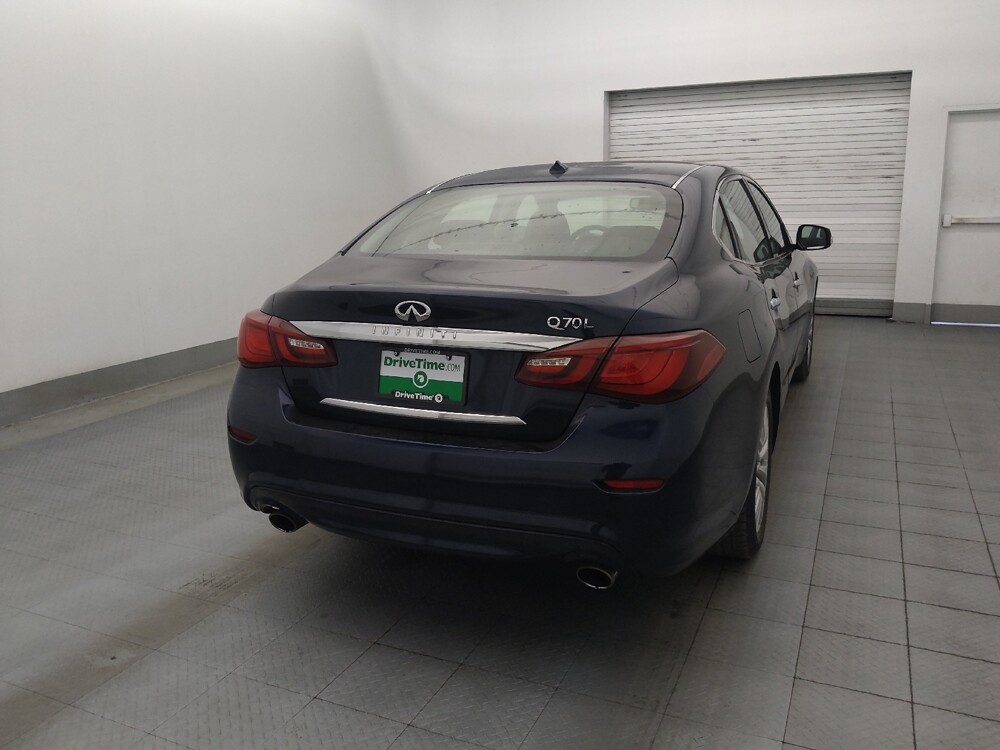 2018 INFINITI Q70 in Tallahassee, FL 32304 - 18097662 7