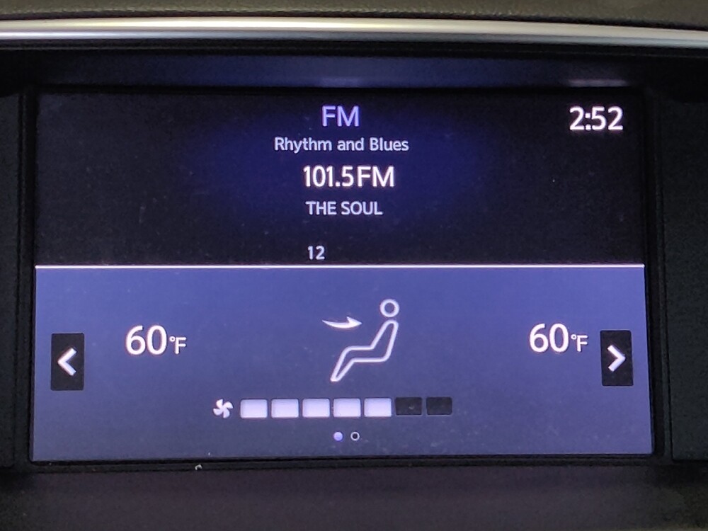 2018 INFINITI Q70 in Tallahassee, FL 32304 - 18097662 25