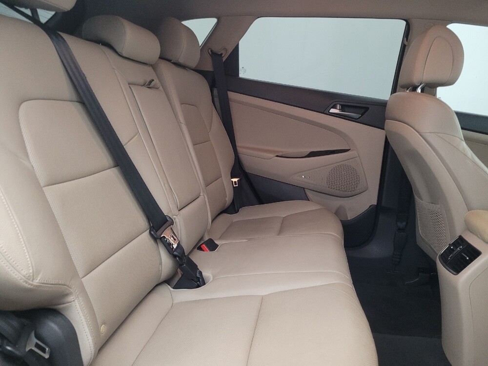 2017 Hyundai Tucson in Tampa, FL 33619 - 18097663 19