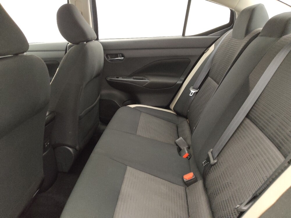 2021 Nissan Versa in Tallahassee, FL 32304 - 18097666 18