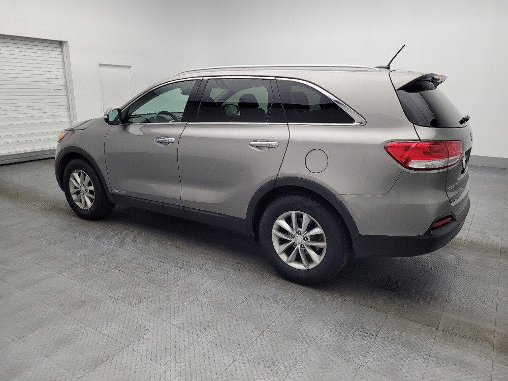 2017 Kia Sorento in Miami, FL 33157 - 18097672 3