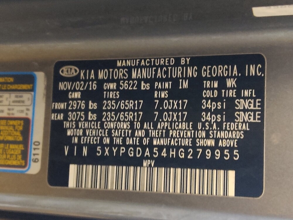 2017 Kia Sorento in Miami, FL 33157 - 18097672 33