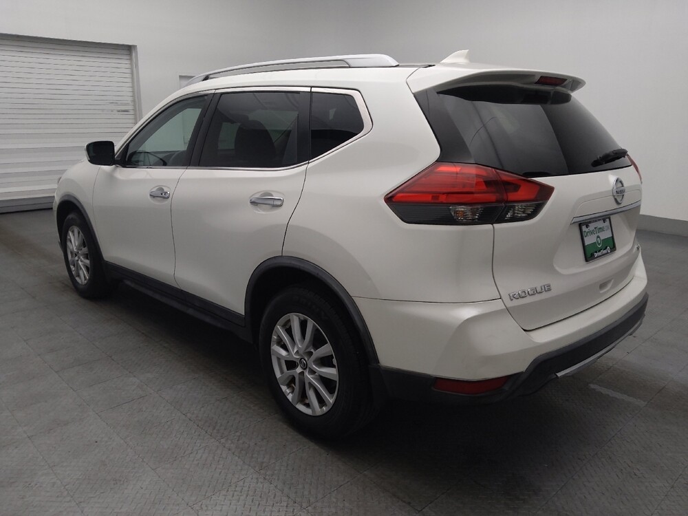 2017 Nissan Rogue in Miami, FL 33157 - 18097682 5