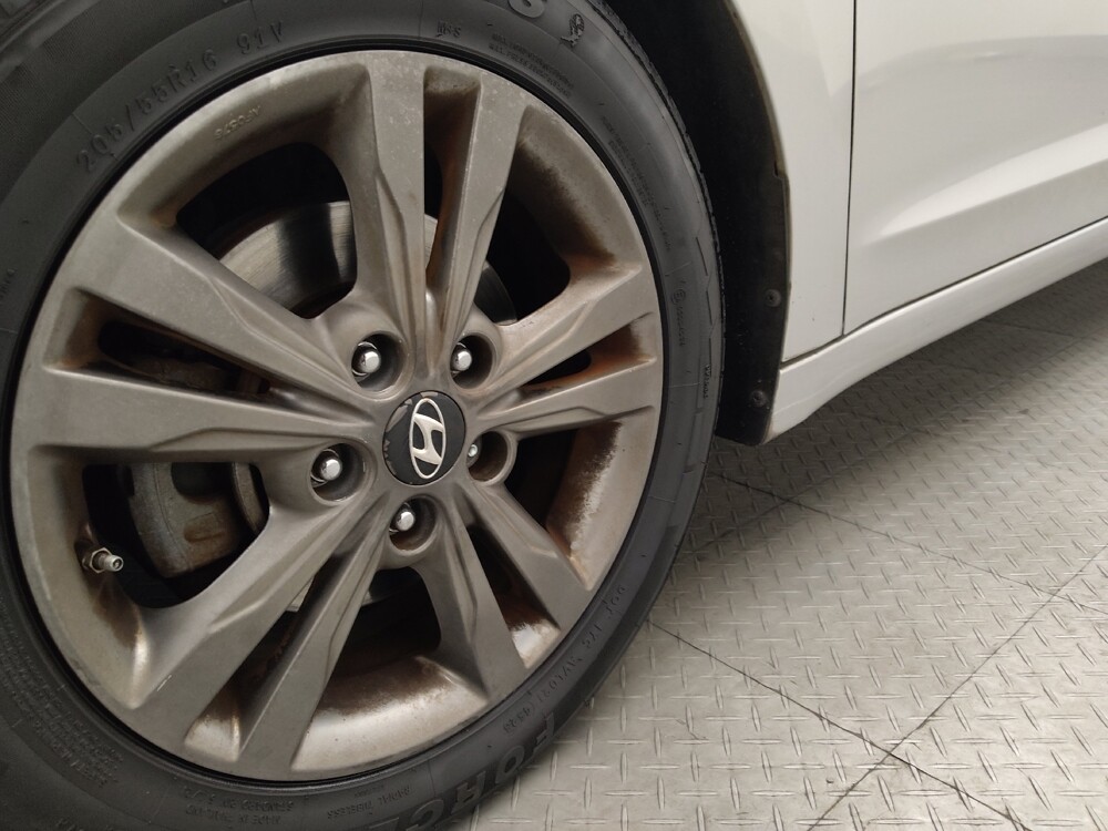 2017 Hyundai Elantra in Augusta, GA 30907 - 18097683 31