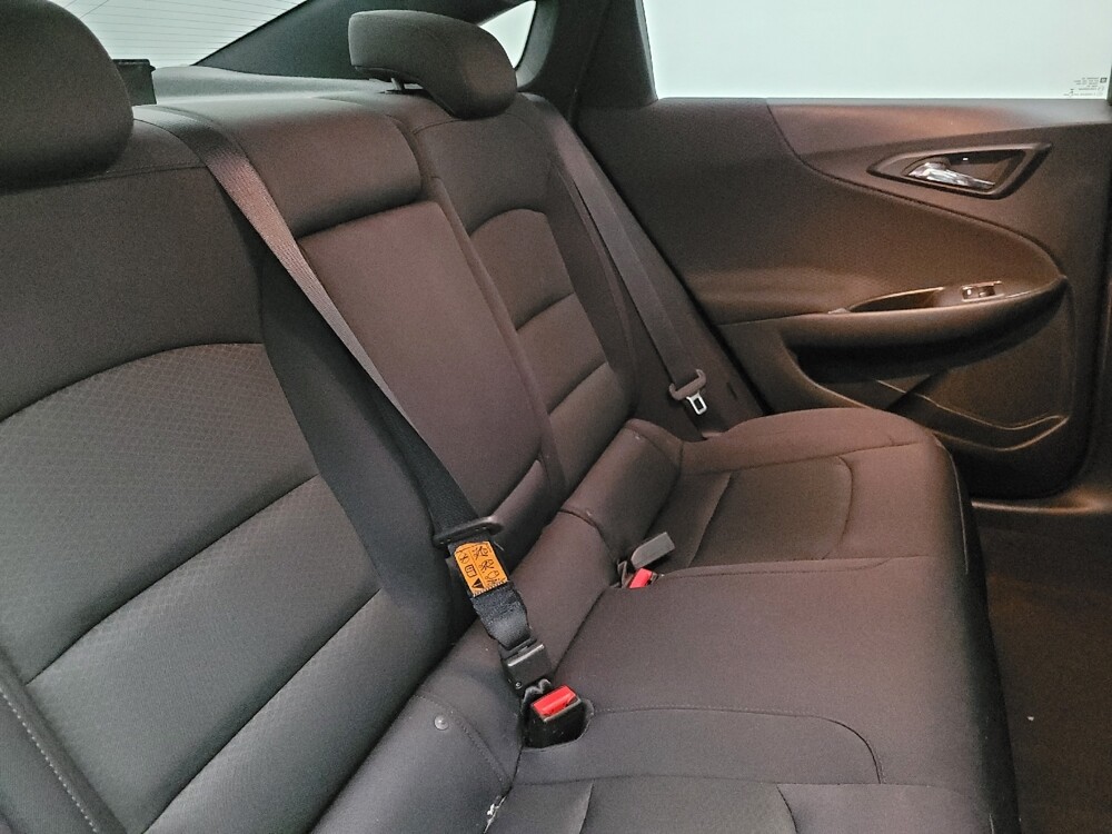 2017 Chevrolet Malibu in Kissimmee, FL 34744 - 18097690 19