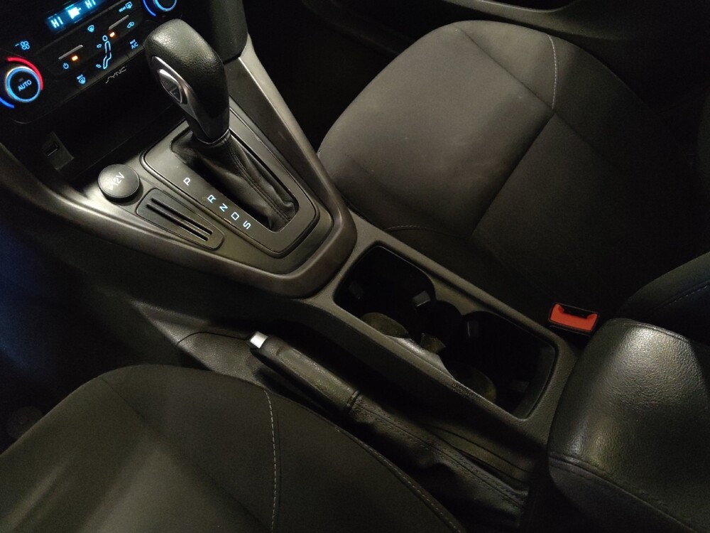 2018 Ford Focus in Miami, FL 33157 - 18097691 26