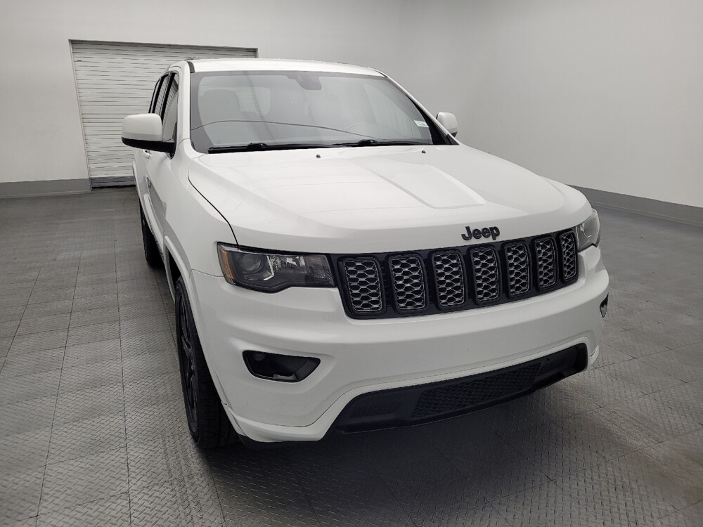 2018 Jeep Grand Cherokee in Miami, FL 33157 - 18097698 14