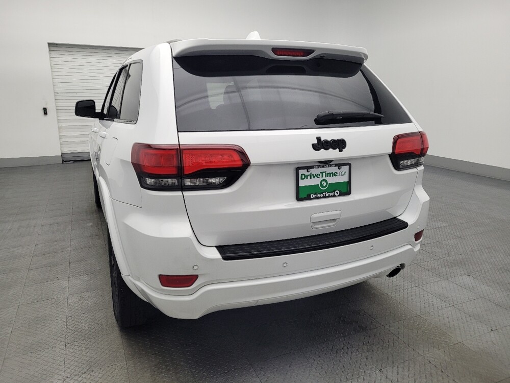 2018 Jeep Grand Cherokee in Miami, FL 33157 - 18097698 6