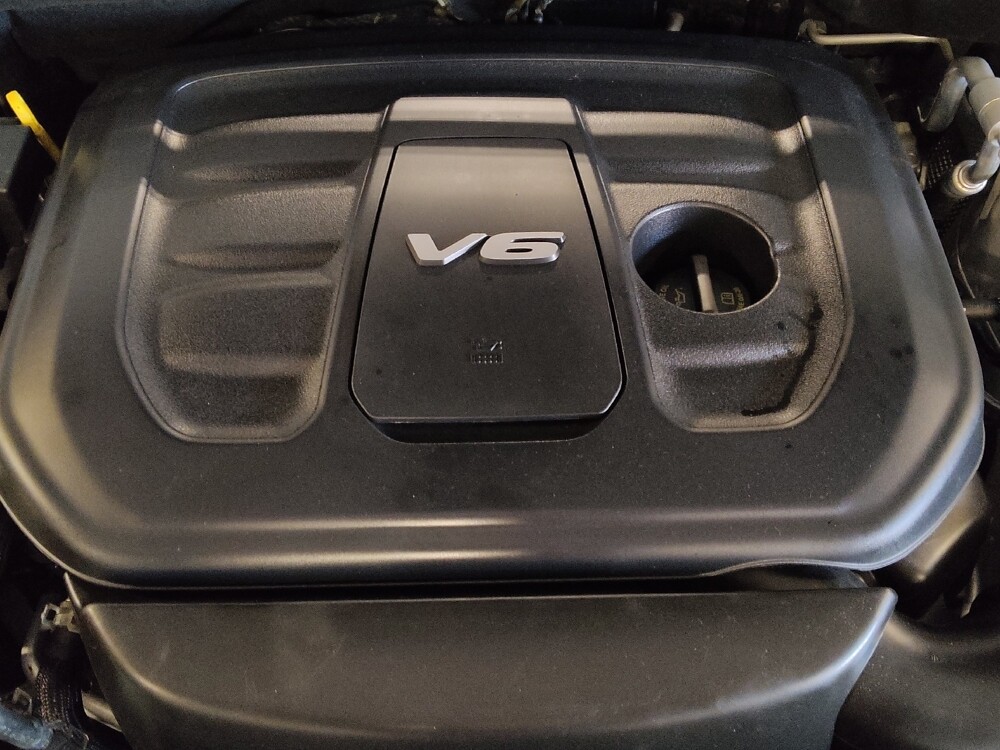 2018 Jeep Grand Cherokee in Miami, FL 33157 - 18097698 30