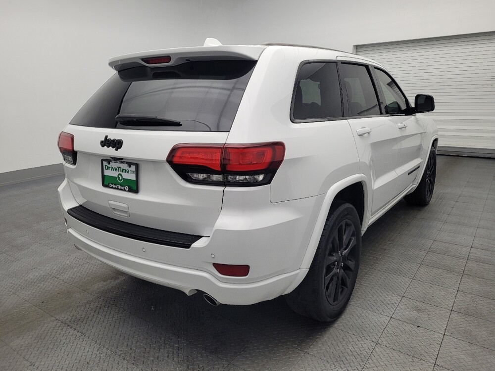 2018 Jeep Grand Cherokee in Miami, FL 33157 - 18097698 9