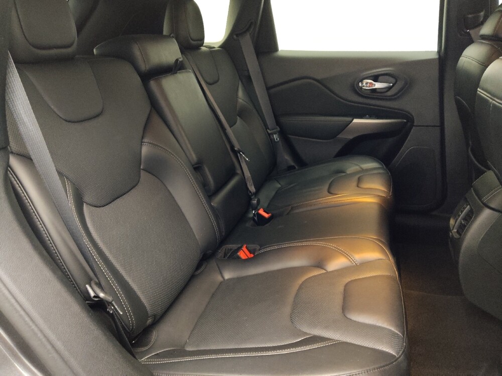 2020 Jeep Cherokee in Gainesville, FL 32609 - 18097699 19