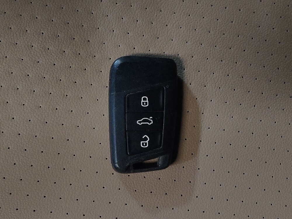 2019 Volkswagen Jetta in West Palm Beach, FL 33409 - 18097701 32