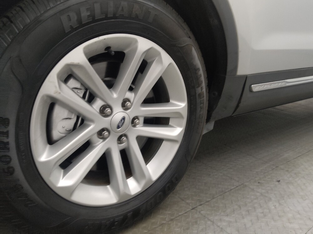 2017 Ford Explorer in Pensacola, FL 32505 - 18097704 31