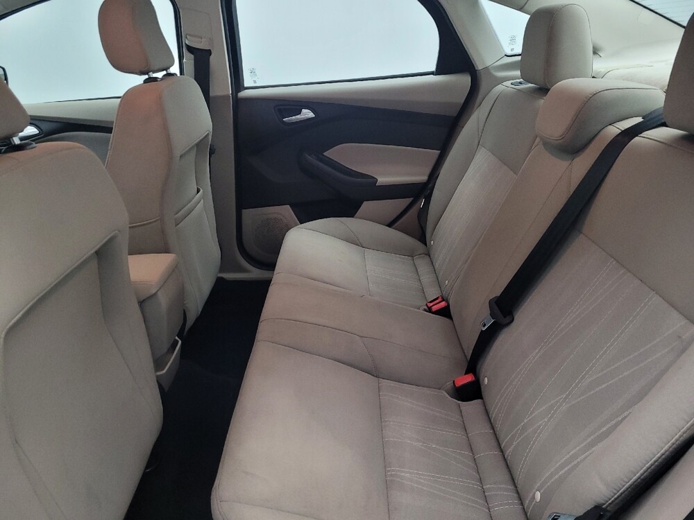 2018 Ford Focus in Savannah, GA 31419 - 18097705 18