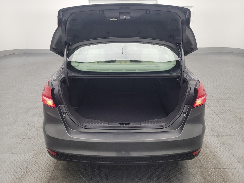 2018 Ford Focus in Savannah, GA 31419 - 18097705 29