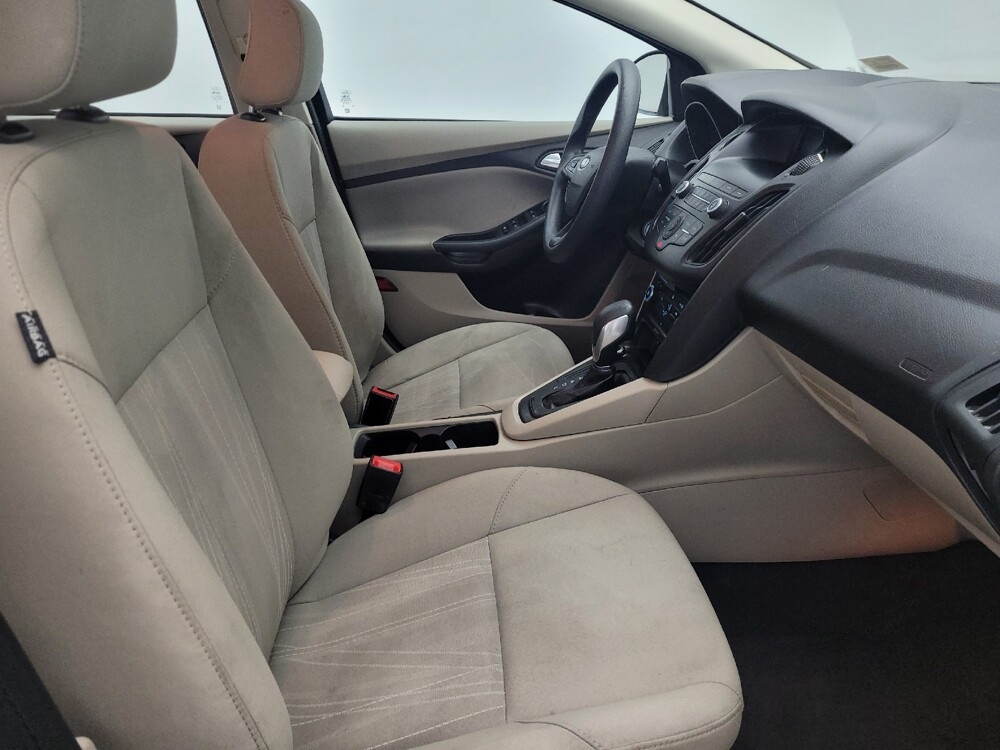 2018 Ford Focus in Savannah, GA 31419 - 18097705 21