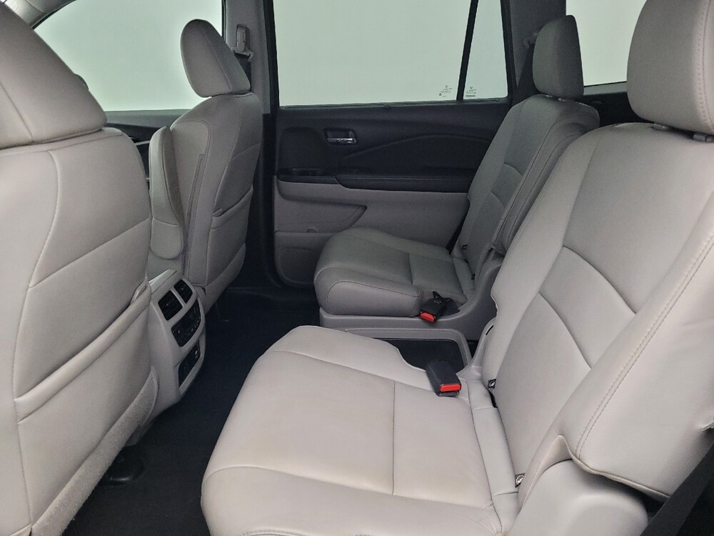 2019 Honda Pilot in Orlando, FL 32808 - 18097710 18