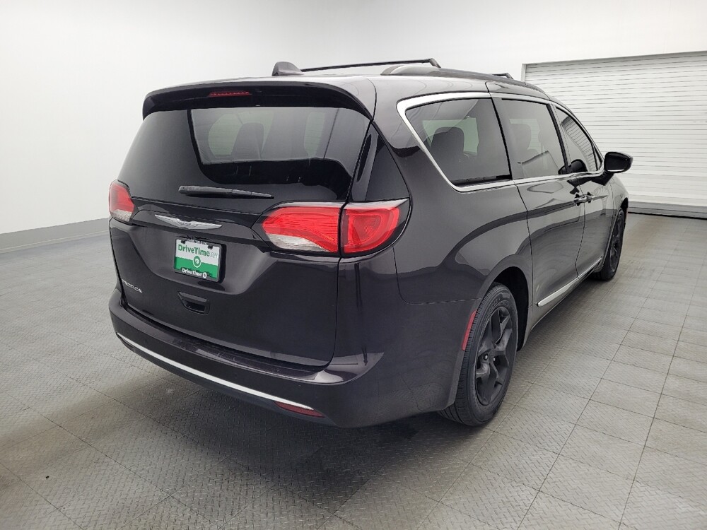 2017 Chrysler Pacifica in Kissimmee, FL 34744 - 18097712 9