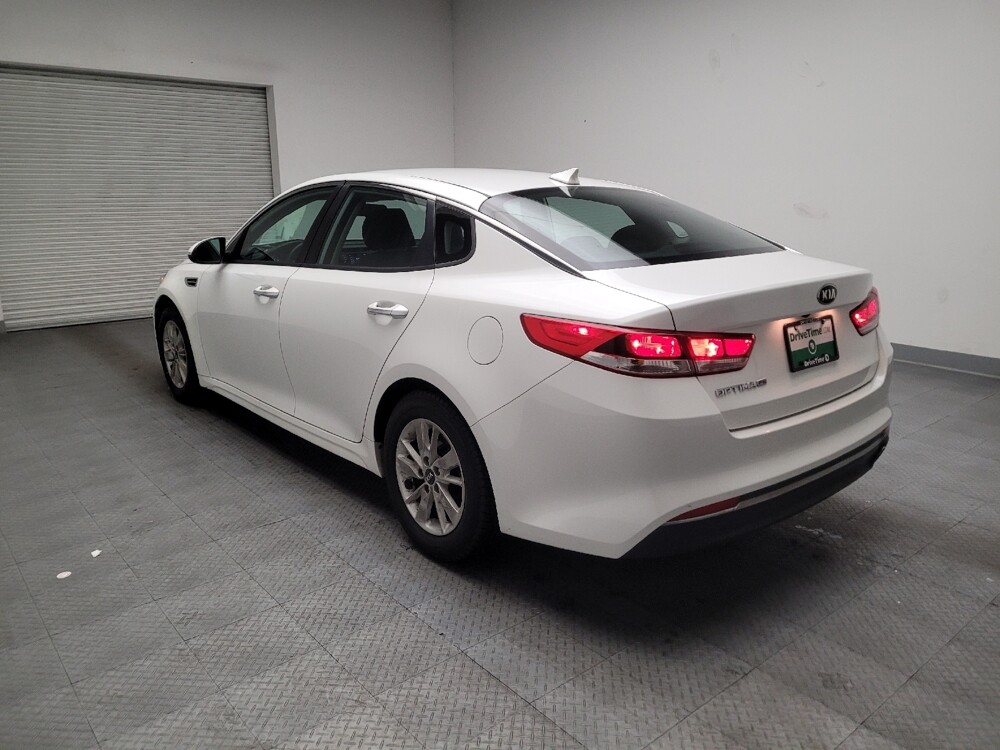 2016 Kia Optima in Riverside, CA 92504 - 18097718 5