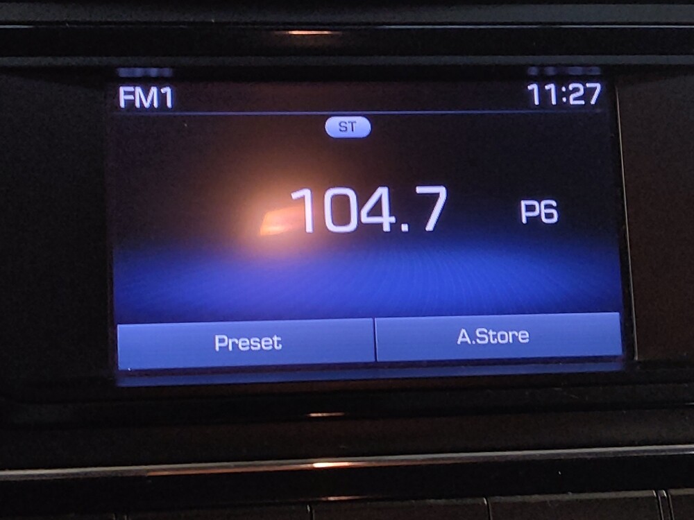 2017 Hyundai Tucson in Greenville, SC 29607 - 18097733 25